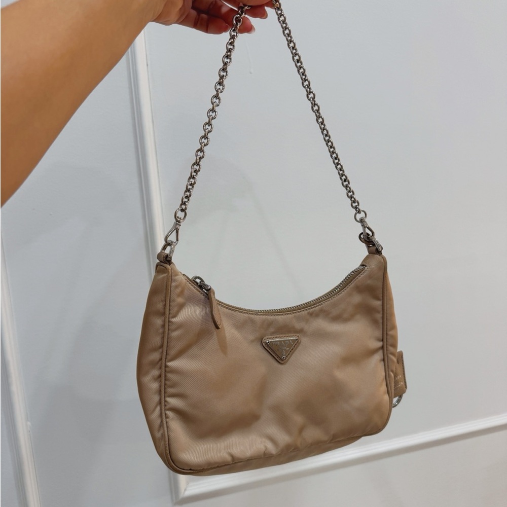 Prada Re-edition 2005 Nylon Bag NUDE - Picture 3 of 16